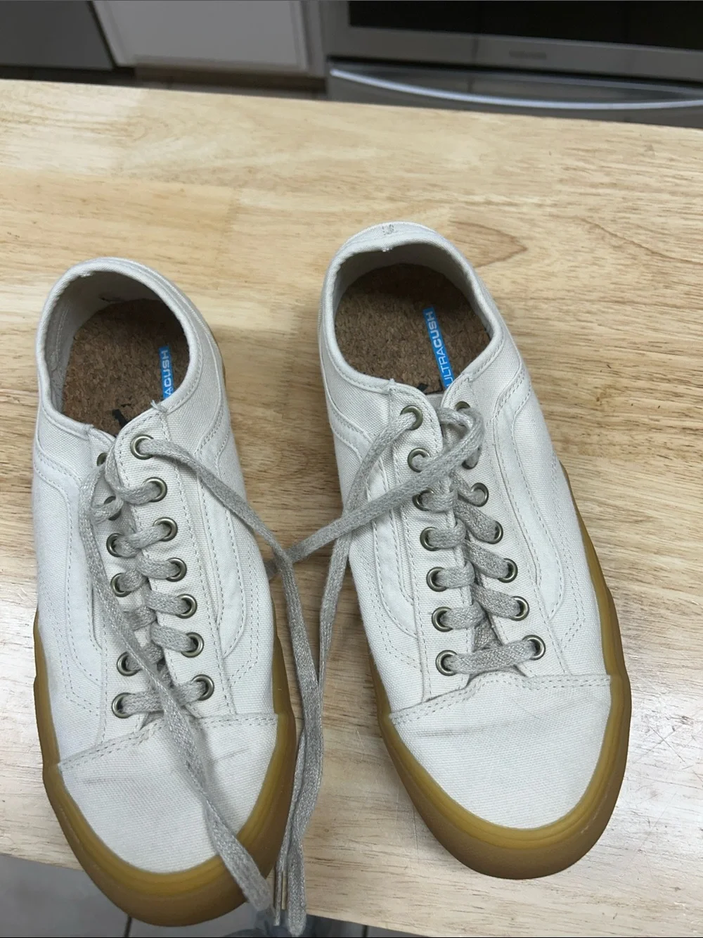 Vans White Canvas Low-Top Sneakers with Gum Sole